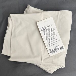 NWT ‼️ Lululemon Align HR Pant 25 in Bone